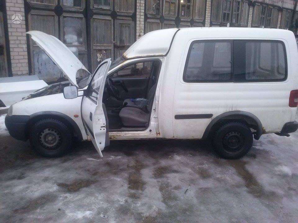 Opel Combo 1 7 isuzu variklis keleivinis