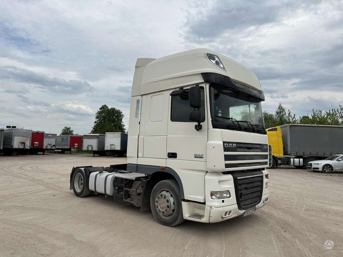 DAF 105.460 mega, 2 miegamosios vietos