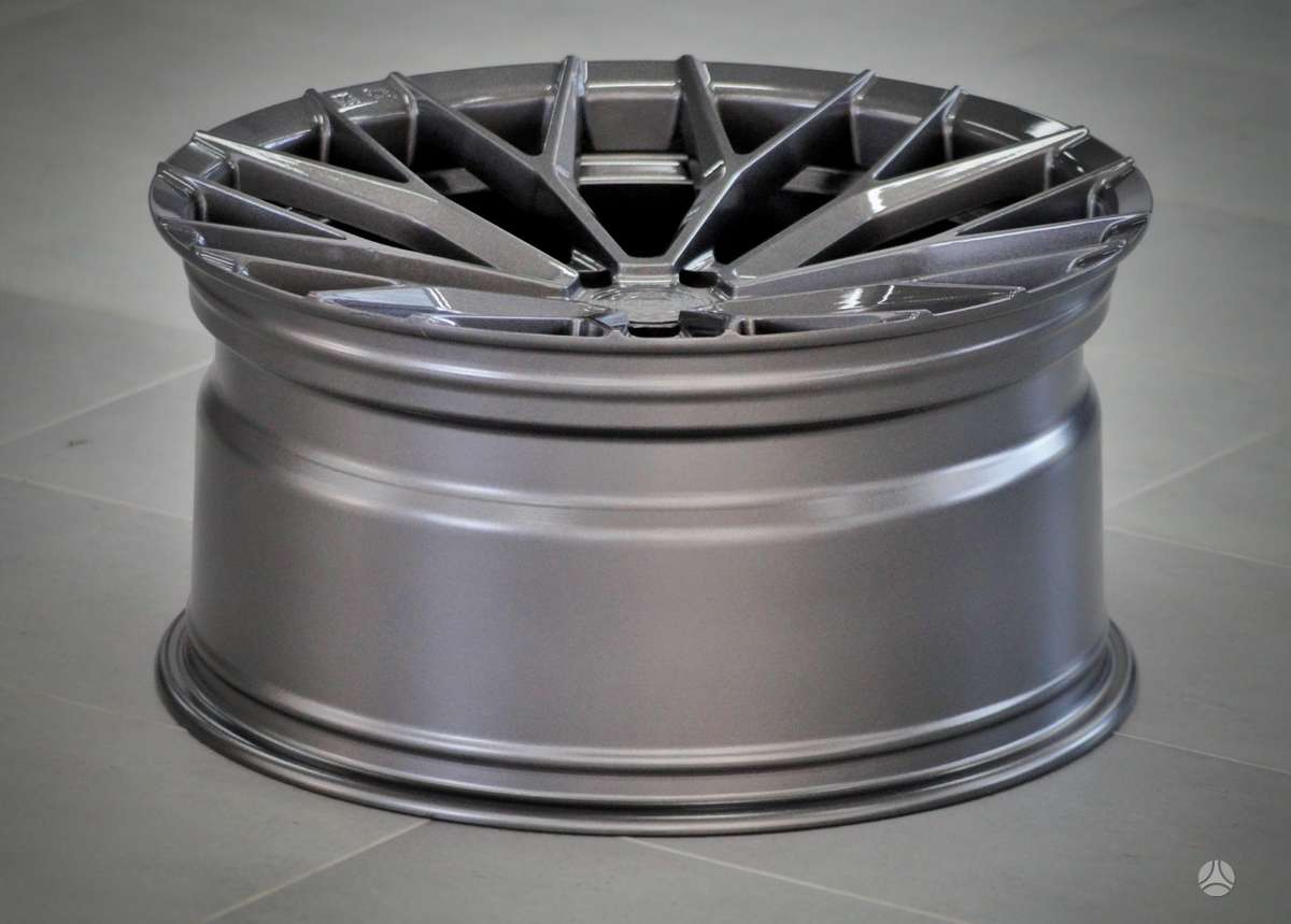 Quantum44 SFF2 FlowFormed Concave, легкосплавные , R20