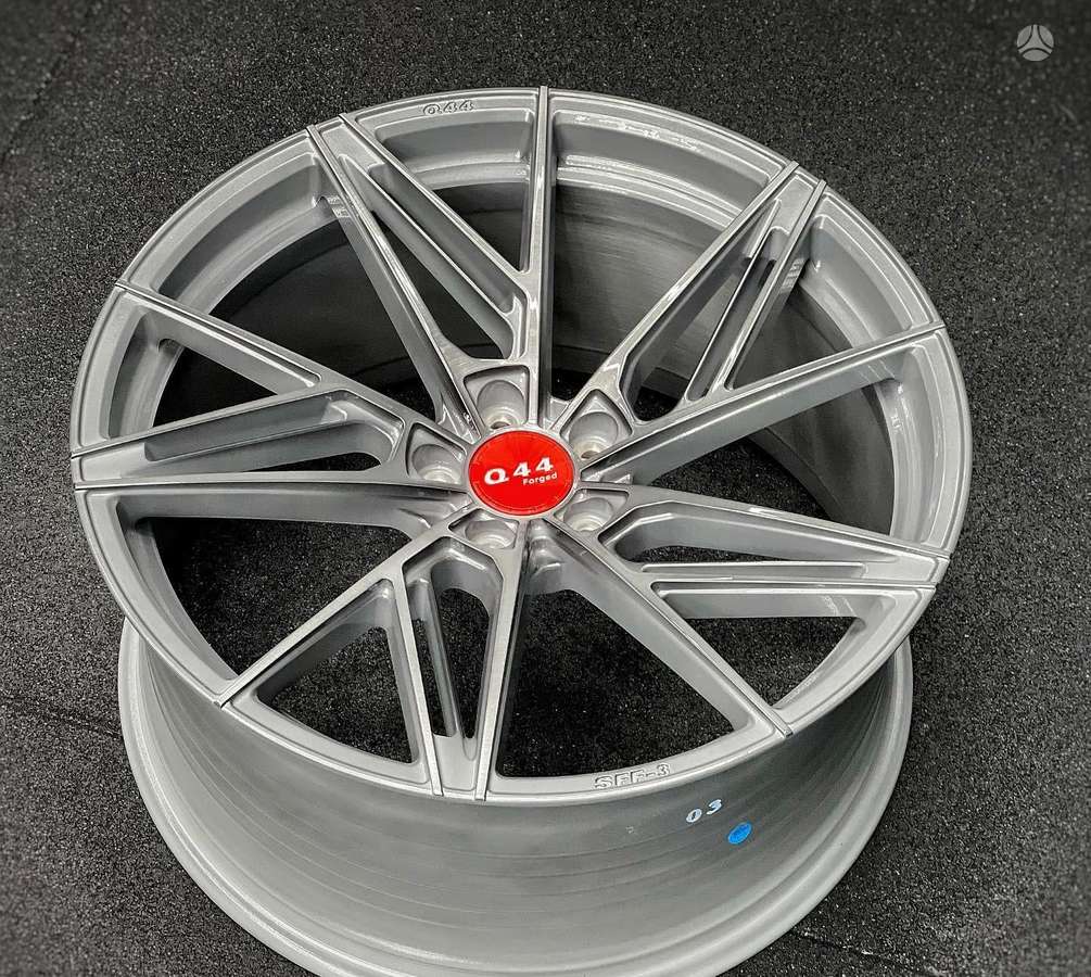 Quantum44 SFF3 FlowFormed Concave, легкосплавные , R21