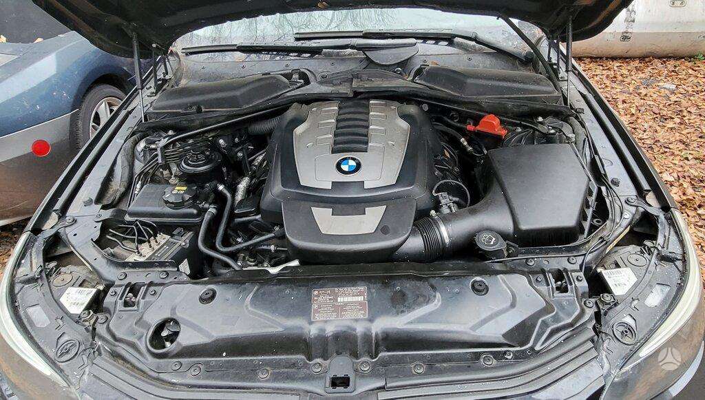 BMW 550 engine parts
