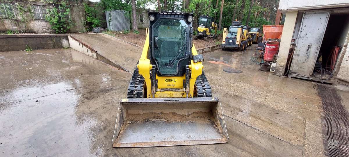 GEHL RT165, mini loaders