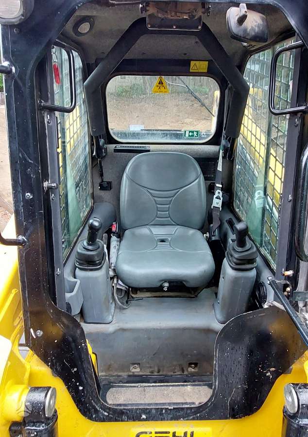 GEHL RT165, mini loaders