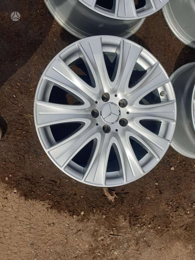 Mercedes-Benz, light alloy, R18