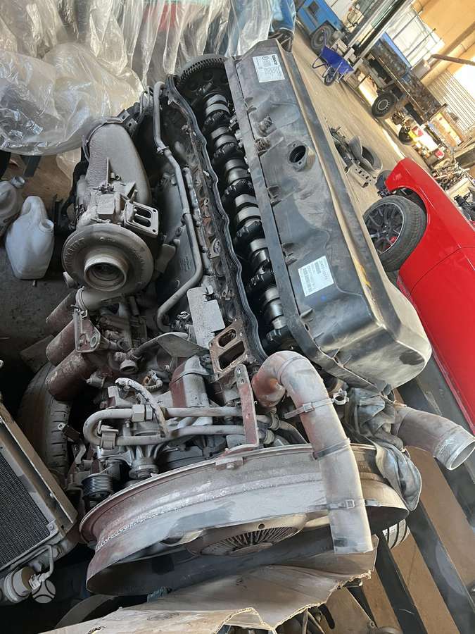Renault Premium 450, vilcējs