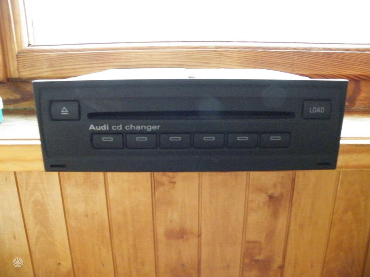 -Kita- AUDI, cd / mp3 players