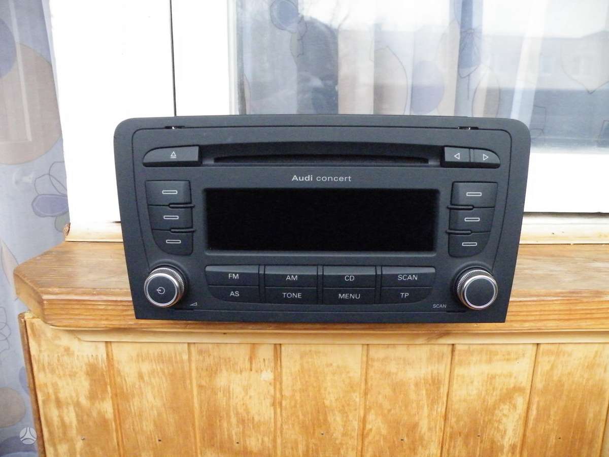 -Kita- AUDI, cd / mp3 players