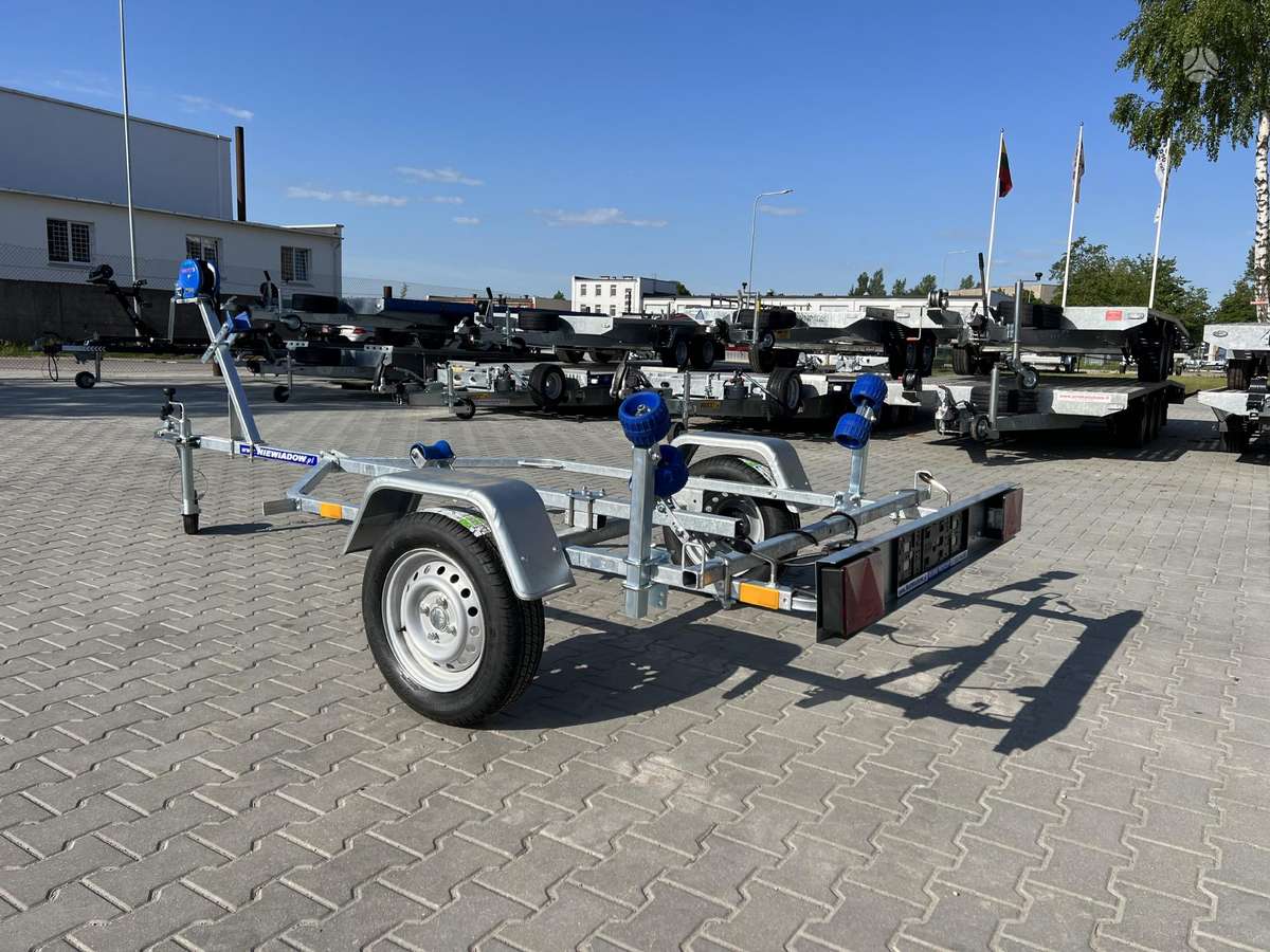 Niewiadow P400, boat / watercraft