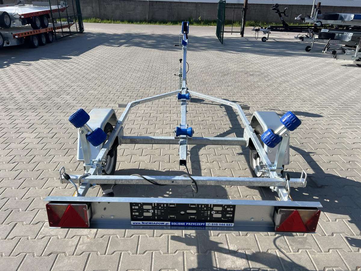 Niewiadow P400, boat / watercraft