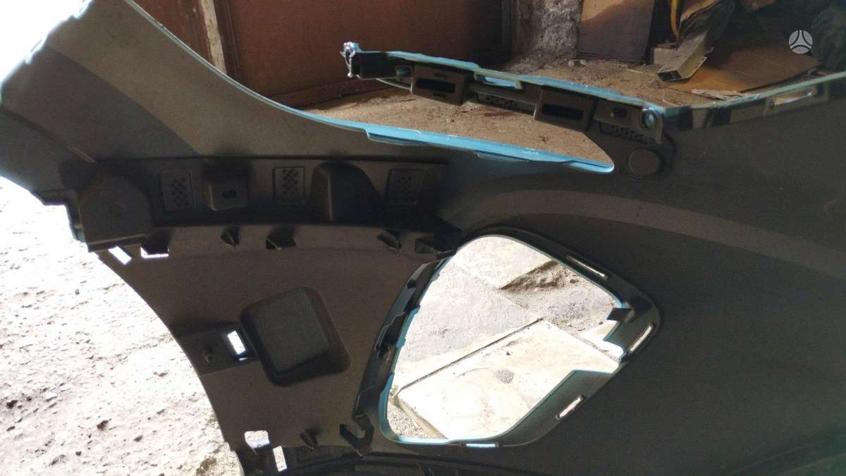 Renault Captur детали кузова