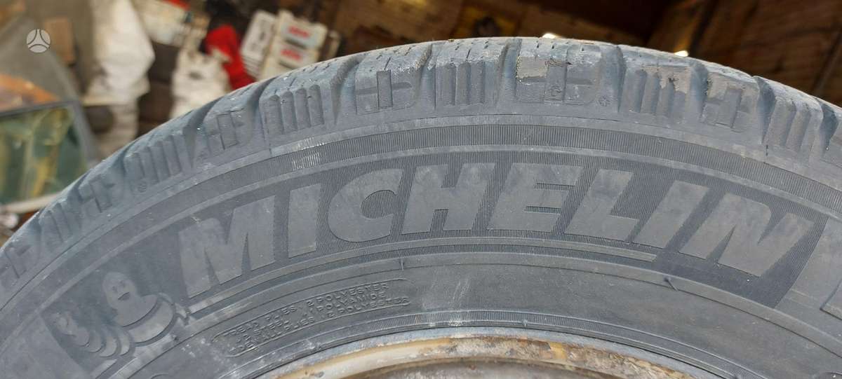 Michelin, universalios 215/65 R16