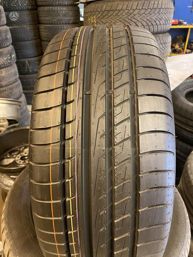 Diplomat UHP, summer 225/55 R16