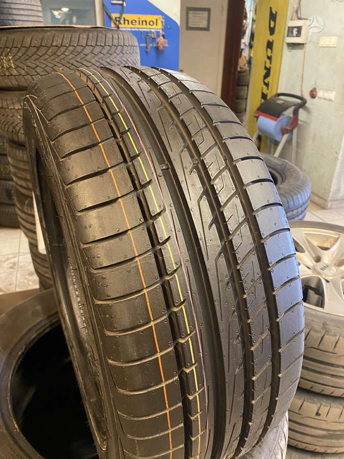 Diplomat UHP, summer 225/55 R16