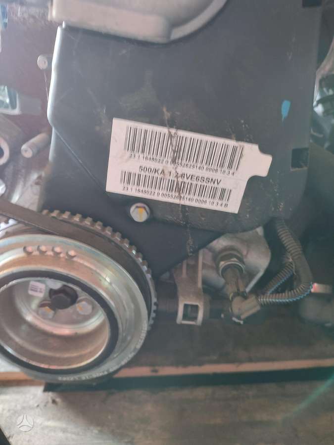 Fiat 500 Tik variklis su greičių deze