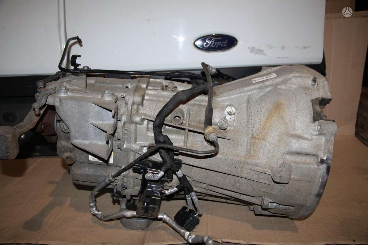 Ford Transit, preču
