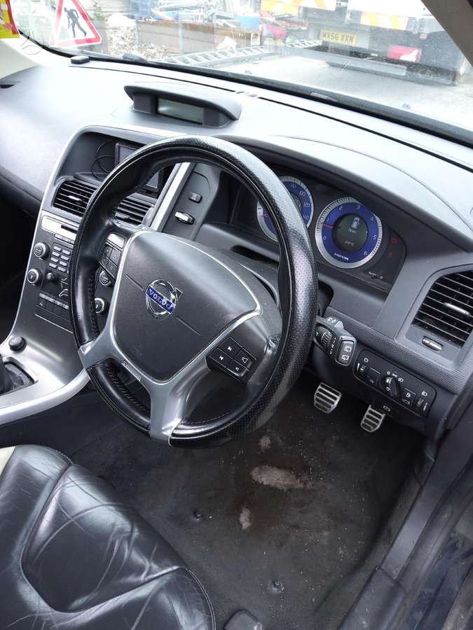 Volvo XC60 for parts
