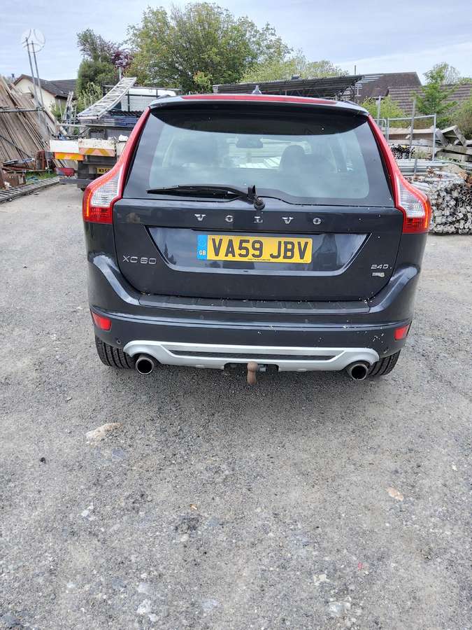 Volvo XC60 for parts