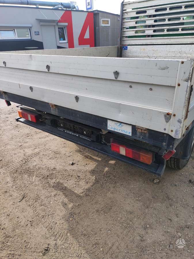 Ford Transit, passenger vans