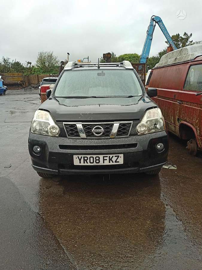 Nissan X-Trail по частям