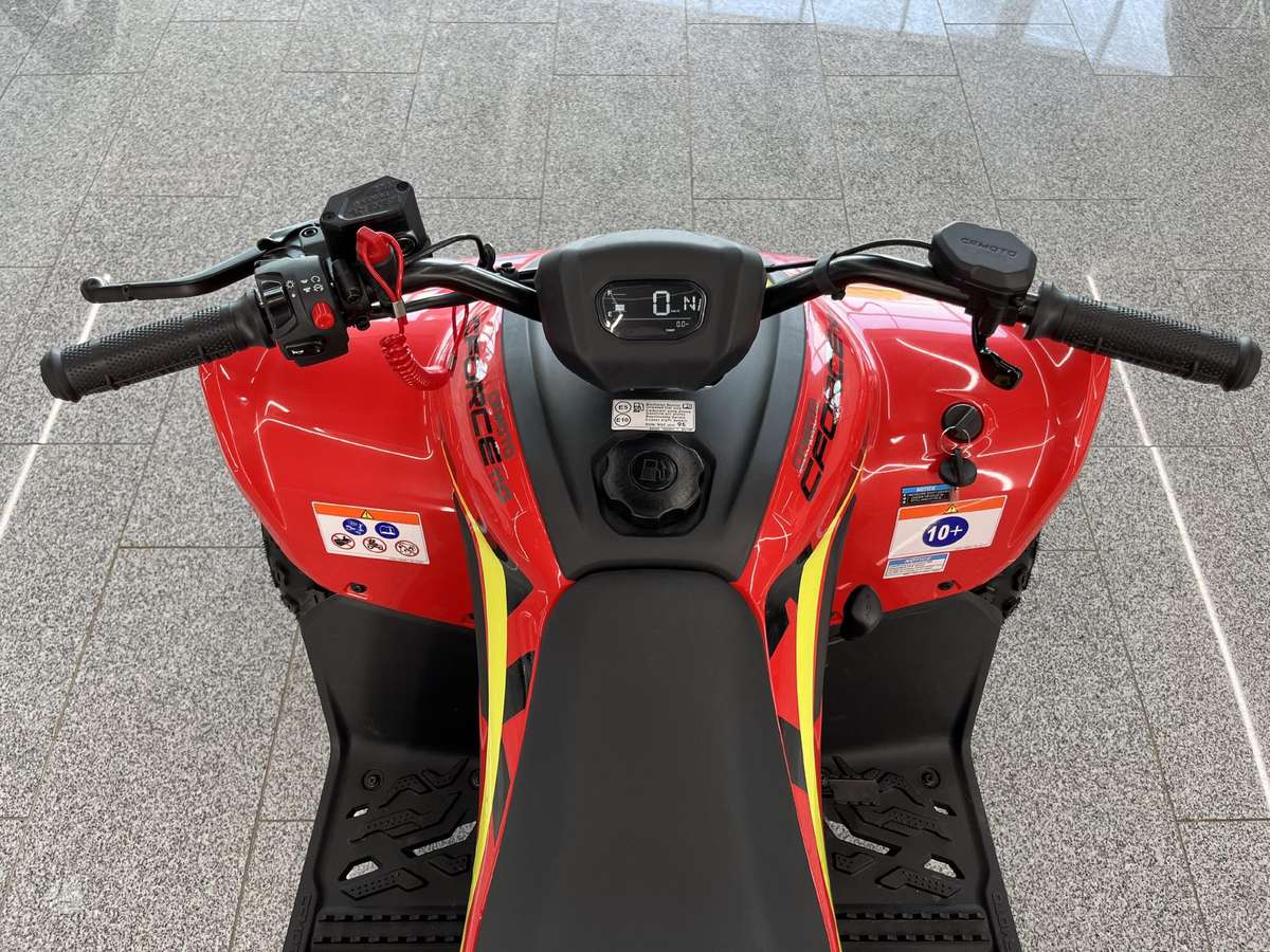 CFMOTO CFORCE 110 110cc, keturračiai