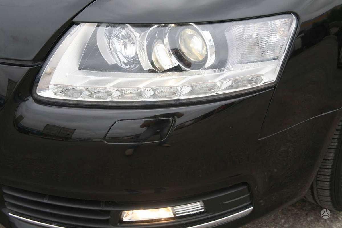 Audi A6, 3.0 l., saloon / sedan