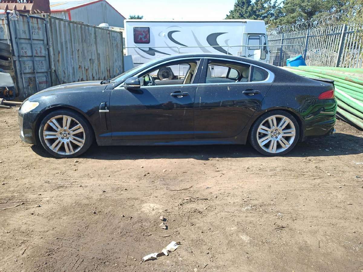 Jaguar XF rezerves daļās