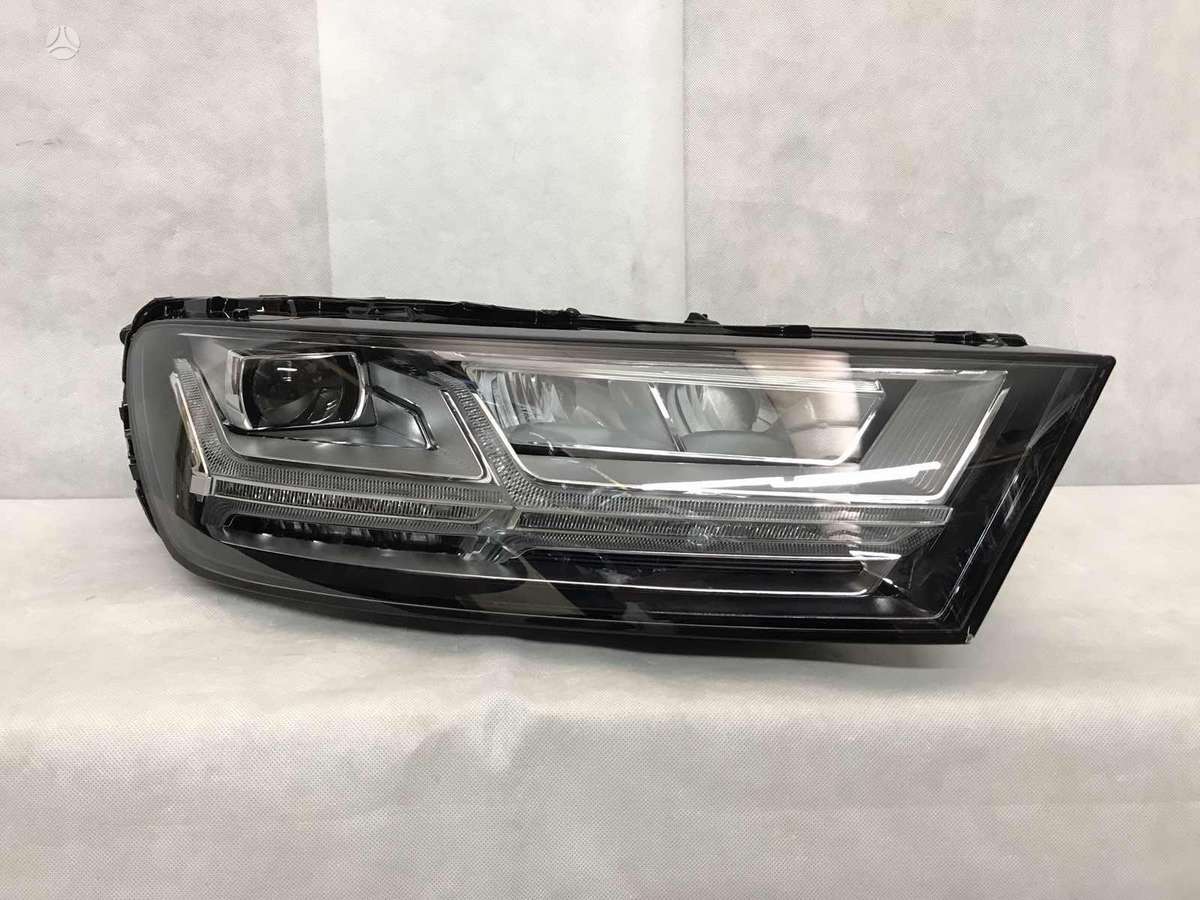 Audi Q7 фары