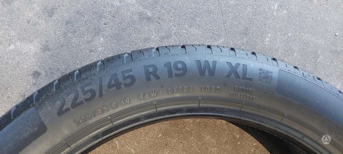 Continental, vasarinės 225/45 R19