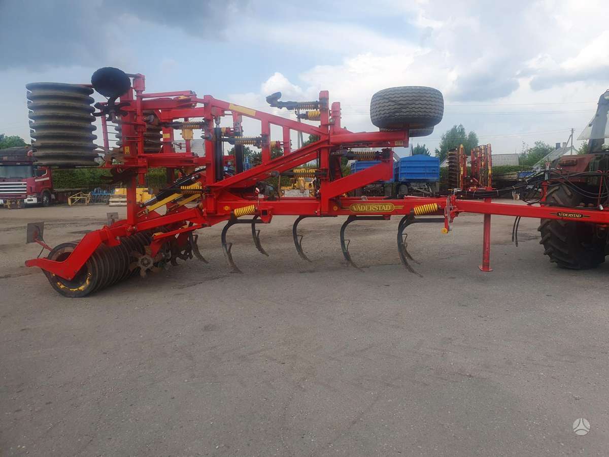 Vaderstad Cultus CS 420, scrapers, scrubbers