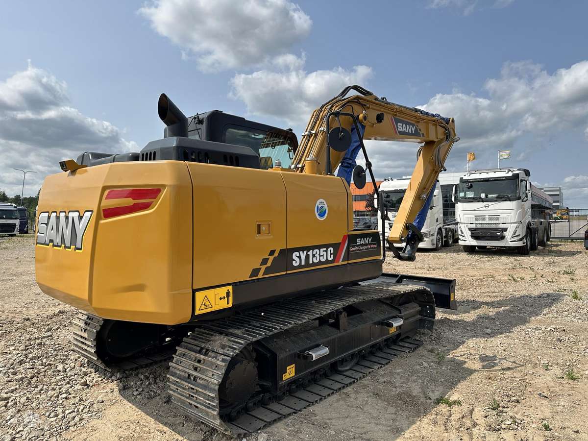 SANY SY135C, экскаваторы