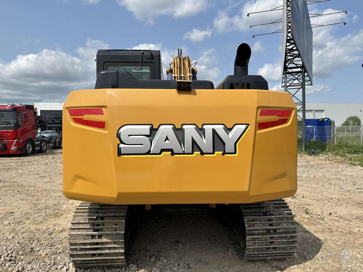 SANY SY135C, экскаваторы