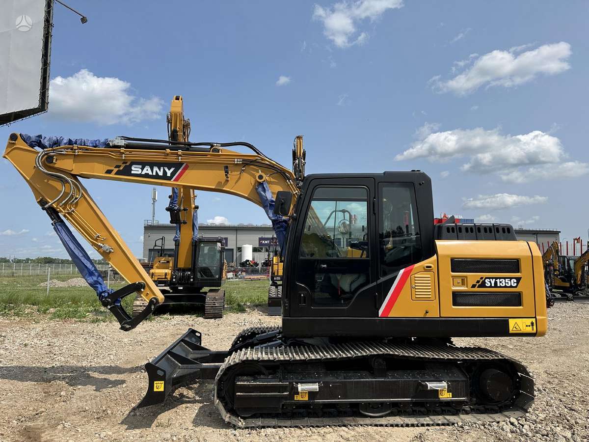 SANY SY135C, экскаваторы