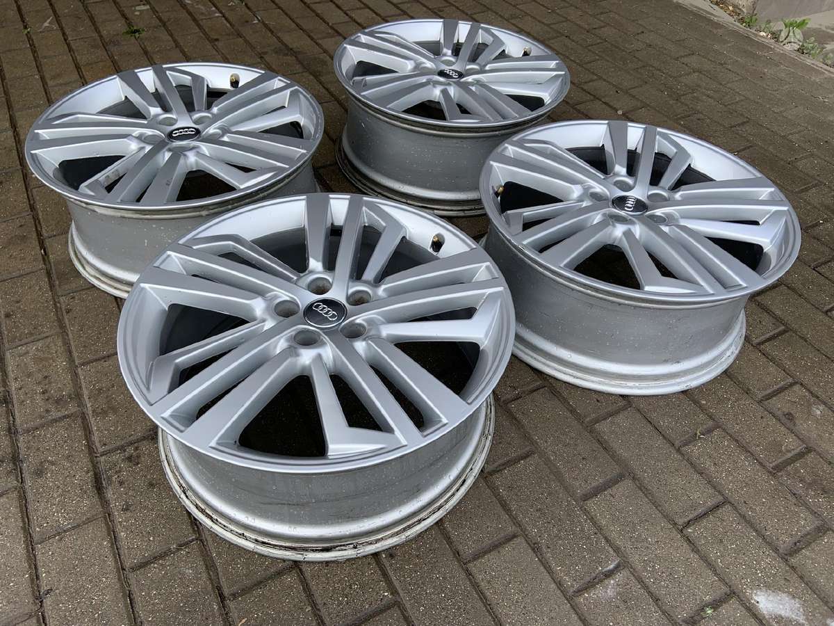 Audi 80a601025F, lengvojo lydinio, R20