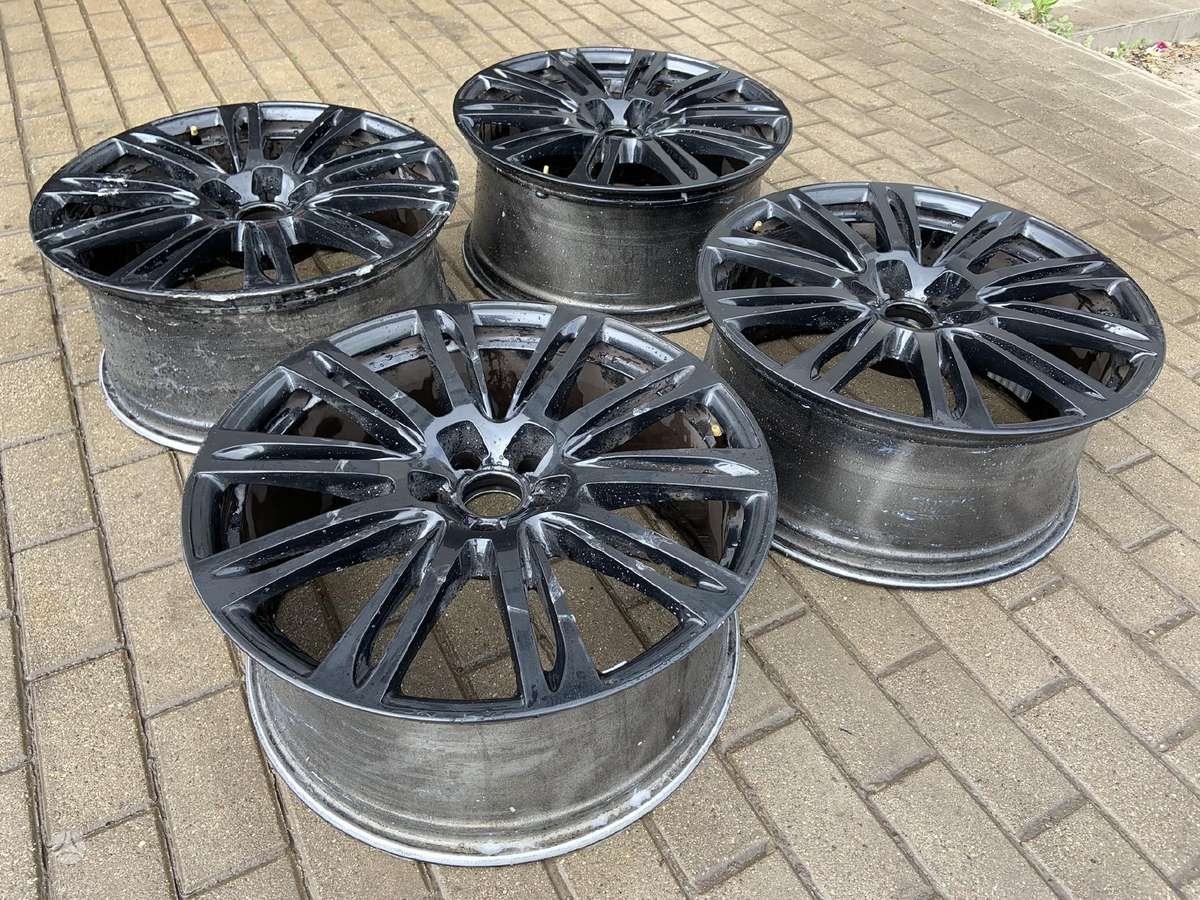 Audi 4h0601025AE, lengvojo lydinio, R20