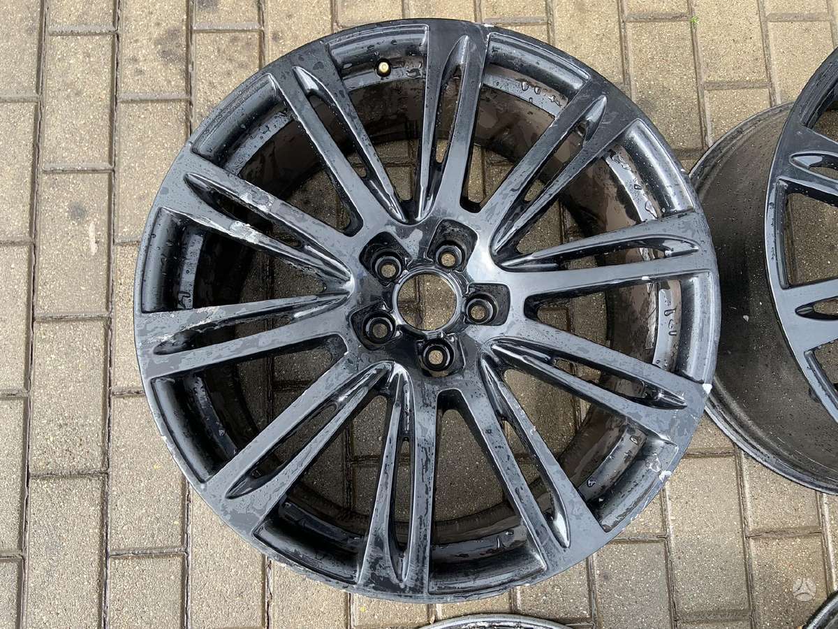 Audi 4h0601025AE, lengvojo lydinio, R20