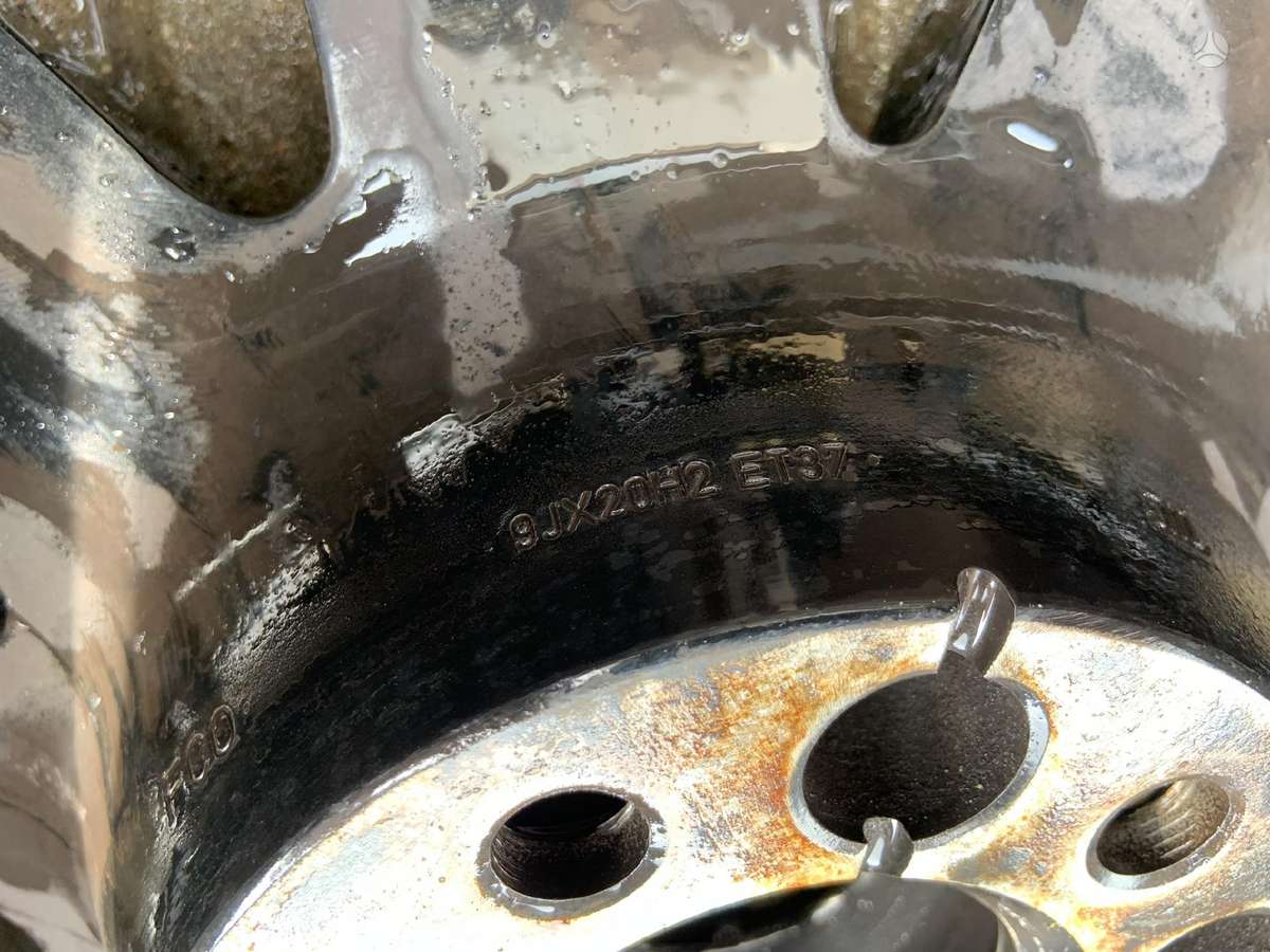 Audi 4h0601025AE, lengvojo lydinio, R20