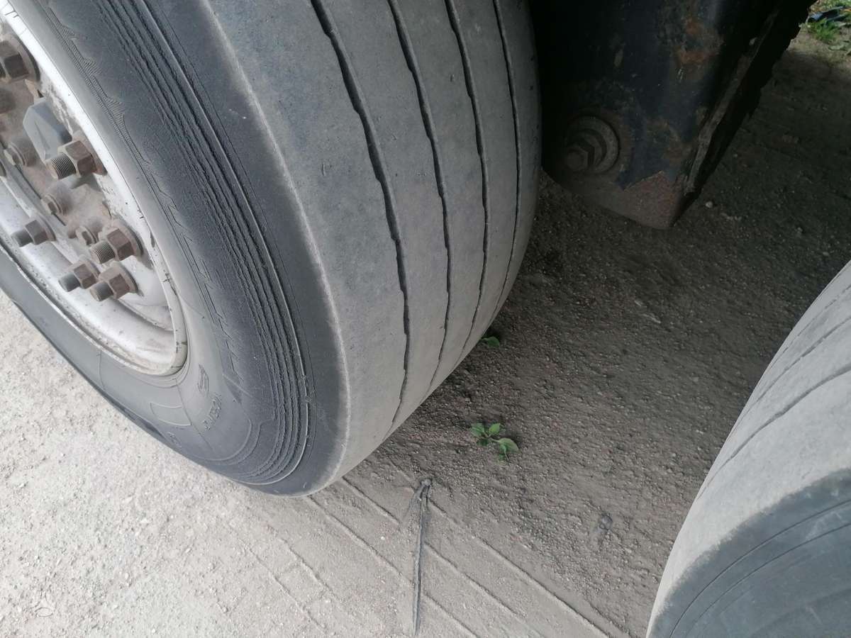 Krone SD27C, užuolaidinės / tentinės
