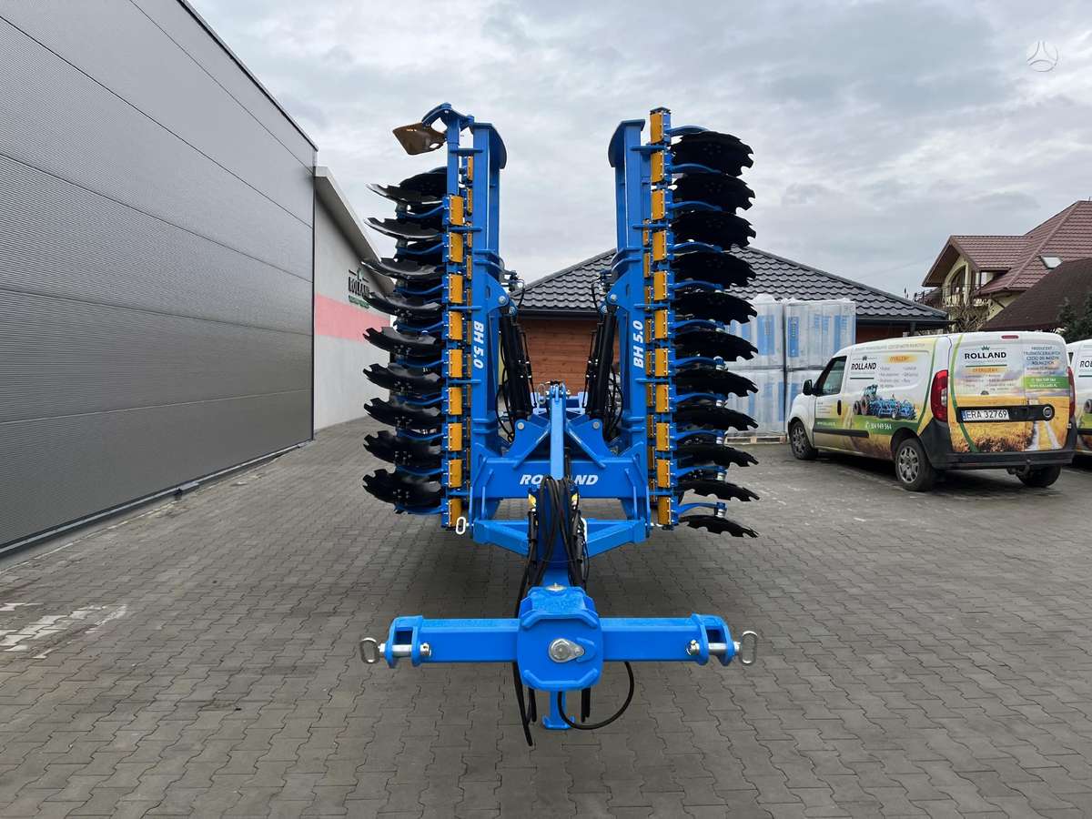 ROLLAND FieldHawk-A-5.0, scrapers, scrubbers