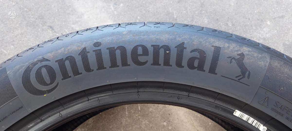 Continental, vasaras 255/45 R19