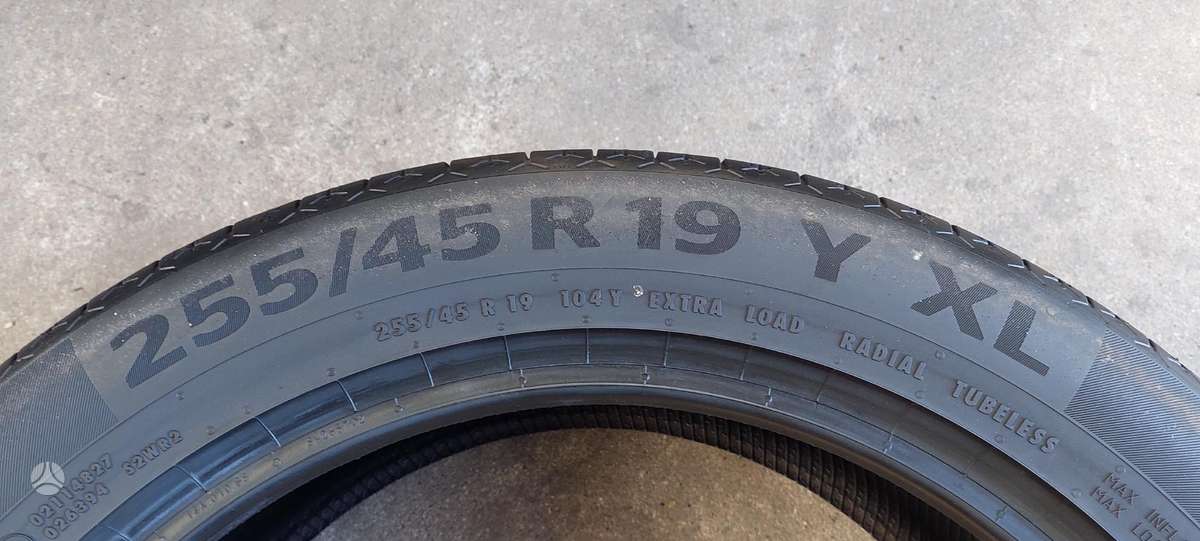 Continental, vasaras 255/45 R19