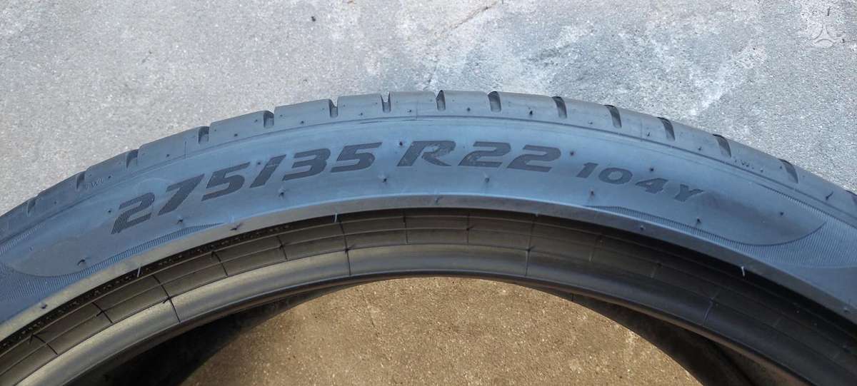 Pirelli, summer 275/35 R22