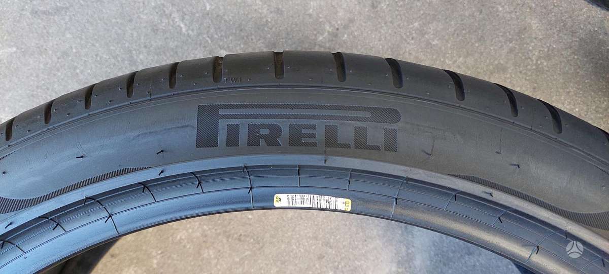 Pirelli, summer 275/35 R22