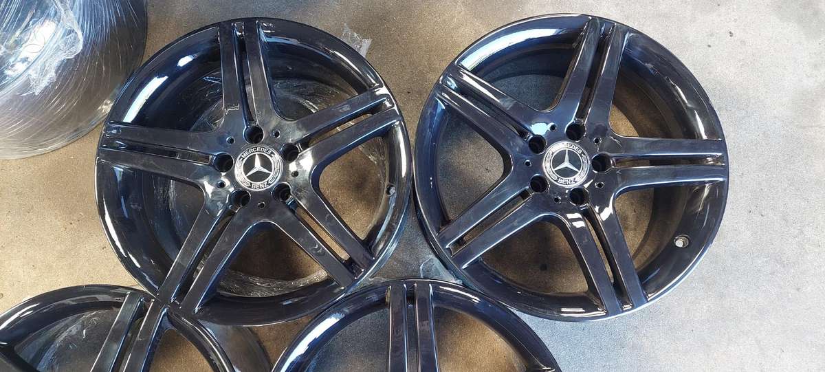 Mercedes-Benz, light alloy, R18