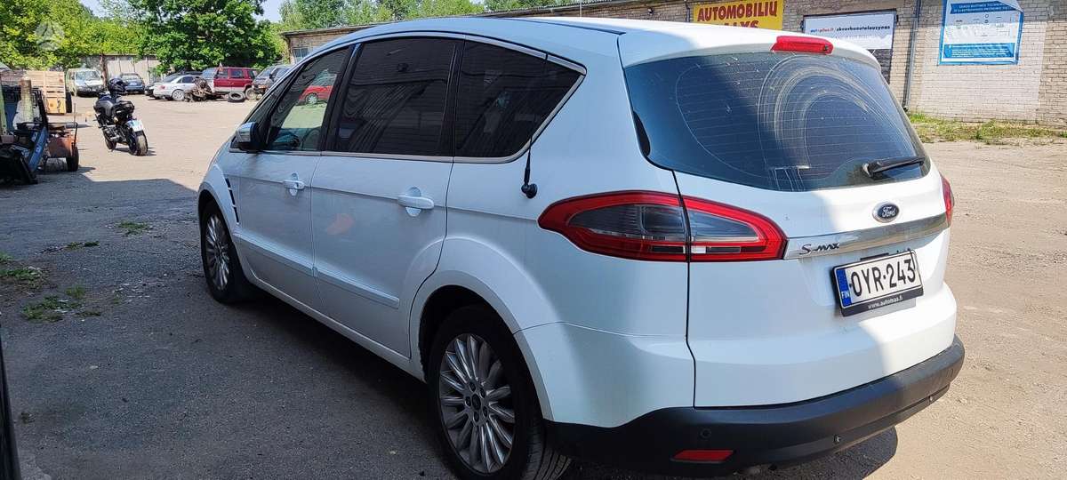 Ford S-MAX