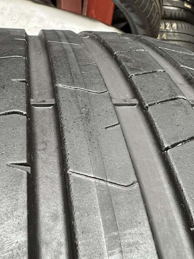 Pirelli P ZERO PNCS PZ4, летние 255/40 R21