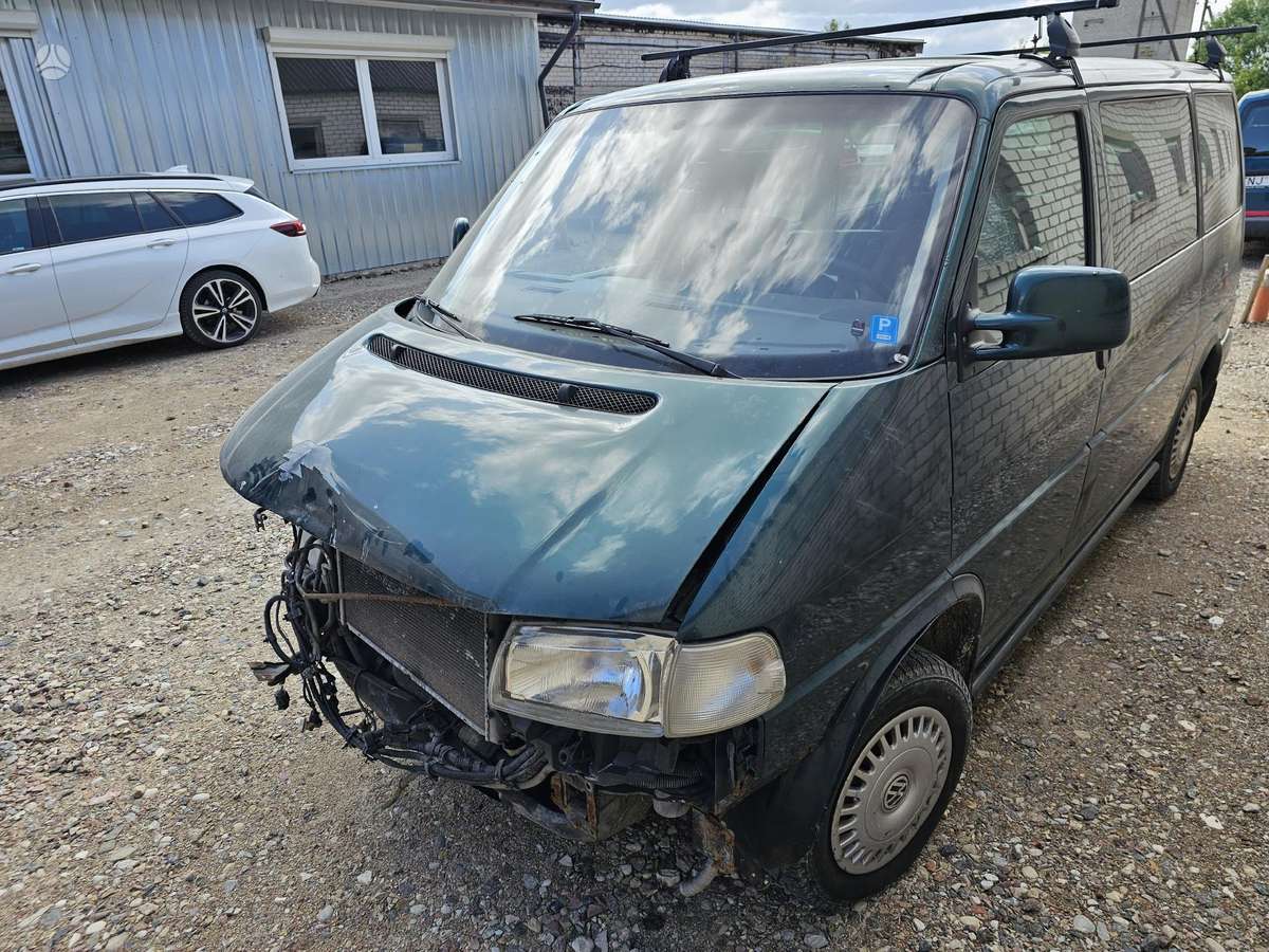 Volkswagen Transporter, passenger vans