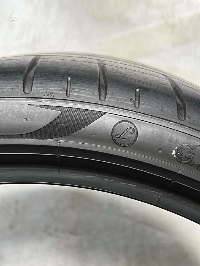 Pirelli P ZERO PZ4 | LAMBORGHINI, summer 355/25 R21
