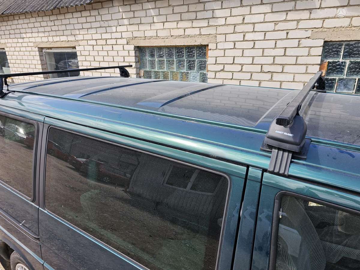 Volkswagen Transporter, passenger vans