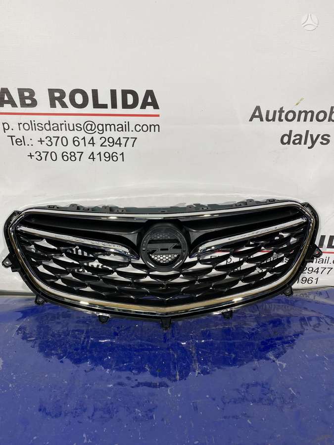 Opel Mokka X body parts