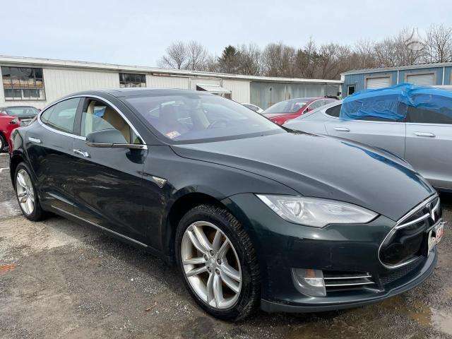 Tesla Model S dalimis
